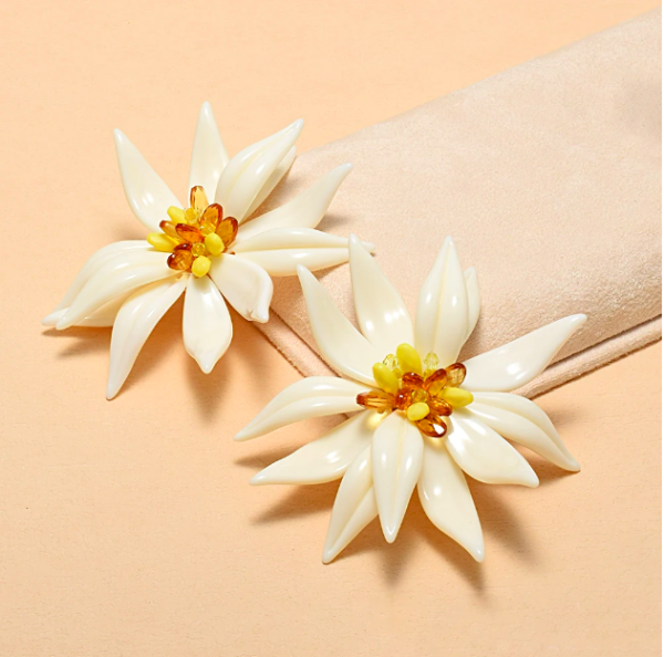 Aretes Ivory Shine
